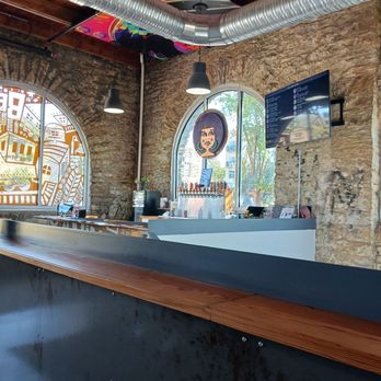 Vine Street Brewing - A very hip and chill place for an afternoon cider. - Breweries Near Me - Kansas City, Missouri Vine Street Brewing - A very hip and chill place for an afternoon cider. - Breweries Near Me - Kansas City, Missouri