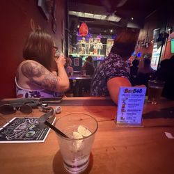 Bar@548