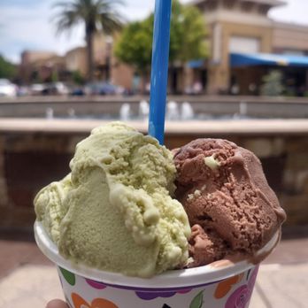 Miabella Gelato - Medium half pistachio half Gianduia - Ice Cream & Frozen Yogurt Near Me - Roseville, California Miabella Gelato - Medium half pistachio half Gianduia - Ice Cream & Frozen Yogurt Near Me - Roseville, California