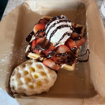 WACO WAFFLE - Updated March 2025 - 110 Photos & 32 Reviews - 224