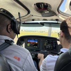 Nassau Flyers - Pilot