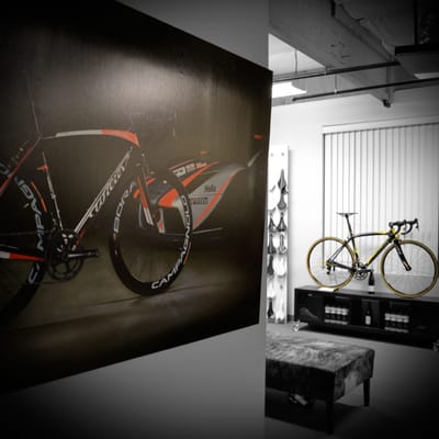 twohubs cycling boutique