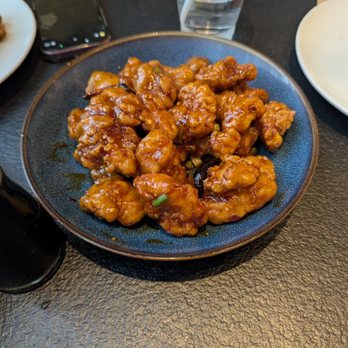 Panda Inn - Orange Chicken - Chinese Near Me - Pasadena, California