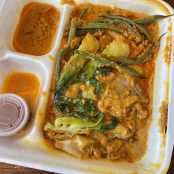 KAPATAD Kitchen and Cafe - Beef Kare-Kare, don't judge the book by its cover. - Filipino Near Me - Austin, Texas KAPATAD Kitchen and Cafe - Beef Kare-Kare, don't judge the book by its cover. - Filipino Near Me - Austin, Texas