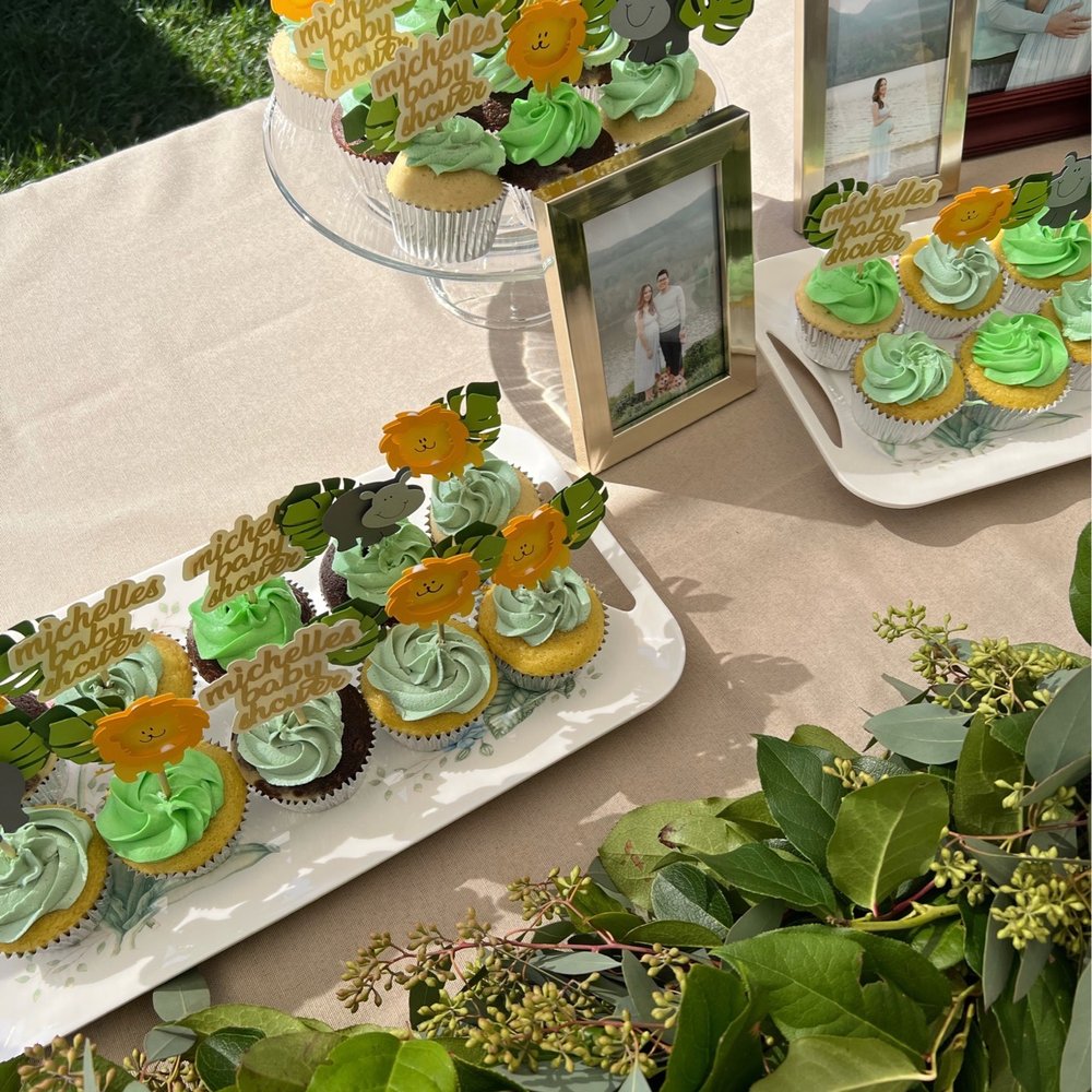 Bev Tanaka - Lemon and chocolate marble cupcakes for a baby shower - Party & Event Planning Near Me Bev Tanaka - Lemon and chocolate marble cupcakes for a baby shower - Party & Event Planning Near Me