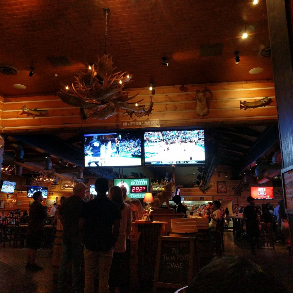 Twin Peaks - Entrance - Sports Bars Near Me - Davie, Florida Twin Peaks - Entrance - Sports Bars Near Me - Davie, Florida