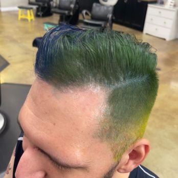 Mandy Montana - Green side - Hair Stylists Near Me - Burbank, California