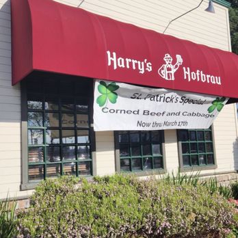 Harry's Hofbrau - St. Patrick's Day special.  Corn beef and cabbage - American Near Me - San Leandro, California