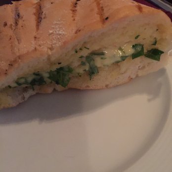 El Emporio - Cheese garlic bread - free - Mexican Near Me - Chetumal, ROO