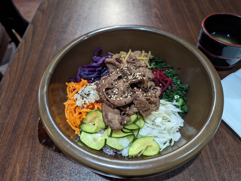 BOM Bibimbap Logo