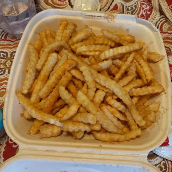 Dave's Hot Chicken - Be careful this is a side order of fries! Huge!! - Chicken Shop Near Me - Rochester, New York