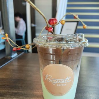 Roosevelt Coffee - Pandan latte - Cafes Near Me - Irvine, California Roosevelt Coffee - Pandan latte - Cafes Near Me - Irvine, California