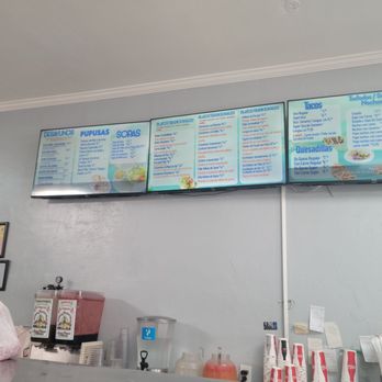 La Pinata Mexicatesen - Latin American Near Me - San Mateo, California