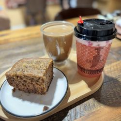 Sayfani Yemeni Cafe - Mufawar (hot coffee) Date Cake