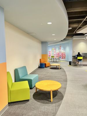 Hamilton East Public Library