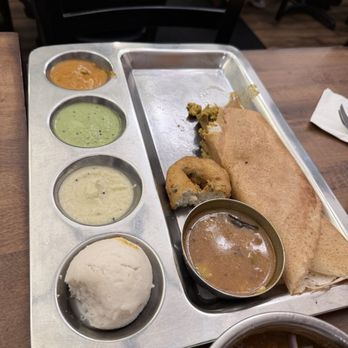 Udupi Palace - Gobi Chettinad Dosa, MEDHU VADA, Idly combo - Indian Near Me - San Francisco, California Udupi Palace - Gobi Chettinad Dosa, MEDHU VADA, Idly combo - Indian Near Me - San Francisco, California