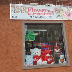 SR Flower Shop - Store front