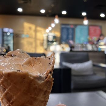 Scoop Shack - Ice Cream & Frozen Yogurt Near Me - Indianapolis, Indiana