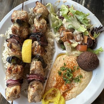 King David’s - chicken kabob platter - Mediterranean Near Me - Syracuse, New York