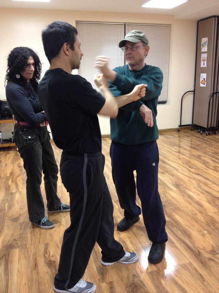 Brighton Beach Wing Chun Kung Fu Logo