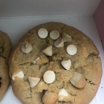 Crumbl - Prescott - Macadamia Chocolate Chip - Bakeries Near Me - Prescott Valley, Arizona Crumbl - Prescott - Macadamia Chocolate Chip - Bakeries Near Me - Prescott Valley, Arizona