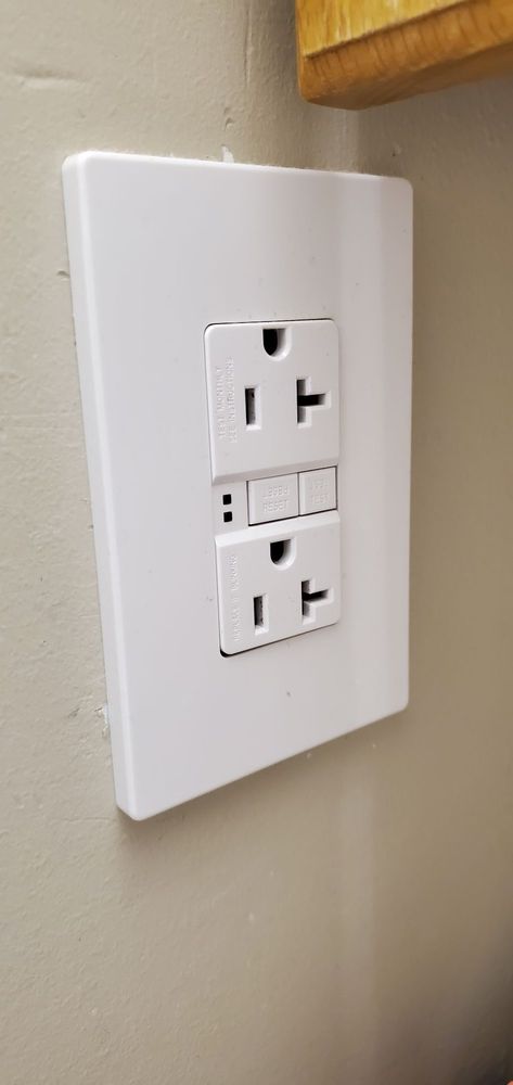 Slide of C&W Electrical & Mechanical Repair