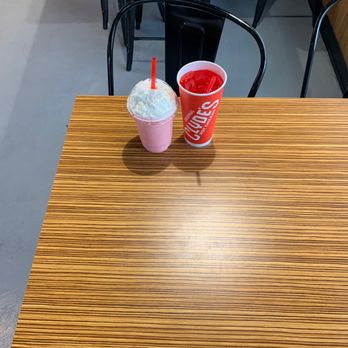 Clyde's Hot Chicken - Couldn't find a lid for my cup. - Chicken Shop Near Me - Montclair, California Clyde's Hot Chicken - Couldn't find a lid for my cup. - Chicken Shop Near Me - Montclair, California