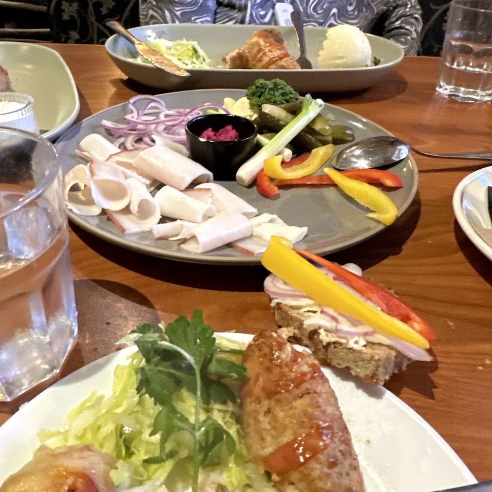 Delicious appetizer of pork fat and veggies Delicious appetizer of pork fat and veggies