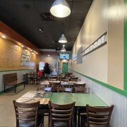 Wingstop - Seating