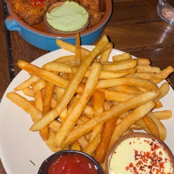 Cara Cara - Fries - New American Near Me - Los Angeles, California