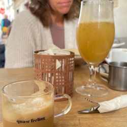 Quase Café - Espresso and juice of the day