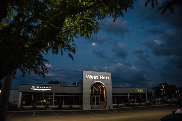 West Herr Chrysler Dodge Ram Of Orchard Park