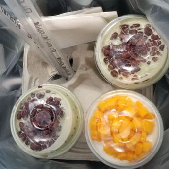Mango Mango Dessert - Top View: 1 Mango Smoothie-o; 2 Green Tea Smoothie-o (comes with red bean as a top topping and black rice as a bottom topping) - Desserts Near Me - Brooklyn, New York