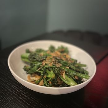 G'S IL Capo Dei Bar - Charred broccolini - Beer, Wine & Spirits Near Me - El Segundo, California G'S IL Capo Dei Bar - Charred broccolini - Beer, Wine & Spirits Near Me - El Segundo, California