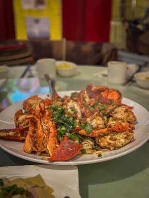 Henry's Cuisine by null