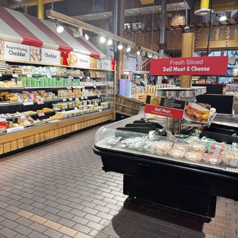 Stew Leonard's Farm Fresh Food - Store - Grocery Near Me - Danbury, Connecticut Stew Leonard's Farm Fresh Food - Store - Grocery Near Me - Danbury, Connecticut