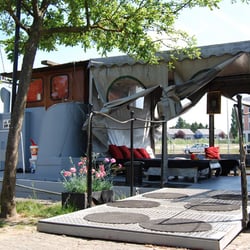 Lounge Boat Café // La Péniche