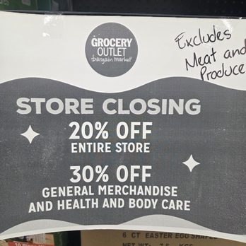 Grocery Outlet Bargain Market - Interior -- Store Closing Sign - Discount Store Near Me - Poway, California