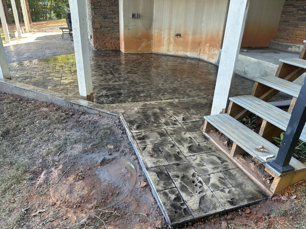 Slide of Guzman Gonzales Construction