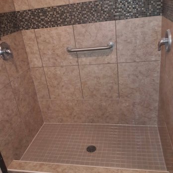 Evolution Contracting - Tile Shower with accent - Flooring Near Me - Kennewick, Washington Evolution Contracting - Tile Shower with accent - Flooring Near Me - Kennewick, Washington