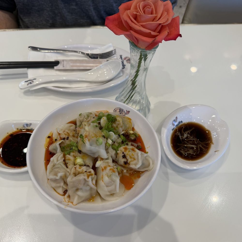 Super Dumpling - Spicy Chicken Wontons 红油鸡肉抄手 - Noodles Near Me - Orange, California Super Dumpling - Spicy Chicken Wontons 红油鸡肉抄手 - Noodles Near Me - Orange, California