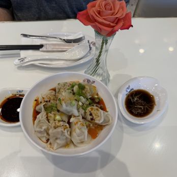 Super Dumpling - Spicy Chicken Wontons 红油鸡肉抄手 - Noodles Near Me - Orange, California Super Dumpling - Spicy Chicken Wontons 红油鸡肉抄手 - Noodles Near Me - Orange, California