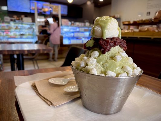 ARI Bakery Cafe by null