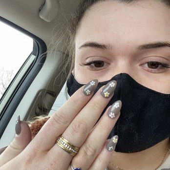 Primmi Nail Salon - Nail Salons Near Me - Peabody, Massachusetts