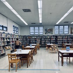 Brooklyn Public Library - Leonard Library