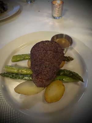 Brasserie Ten Ten by null