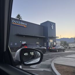 Drive thru Drive thru