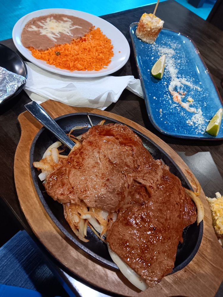 Puerto Vallarta Logo