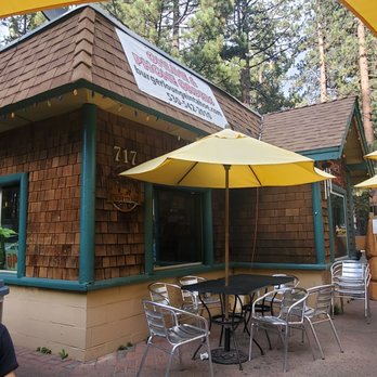 Burger Lounge - One of the tables outside - Burgers Near Me - South Lake Tahoe, California Burger Lounge - One of the tables outside - Burgers Near Me - South Lake Tahoe, California