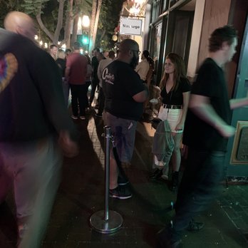 O'Malleys Bar - Sports Bars Near Me - Santa Barbara, California O'Malleys Bar - Sports Bars Near Me - Santa Barbara, California